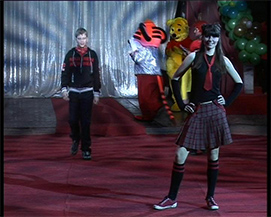 Дефиле слабовидящих детей в 2010 году Дефиле слабовидящих детей в 2010 году